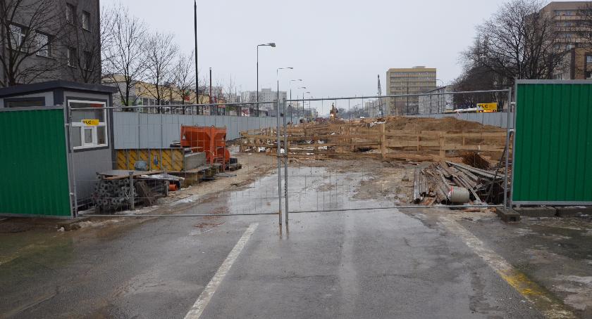 Budowa metra. Zmiana lokalizacji przystanków