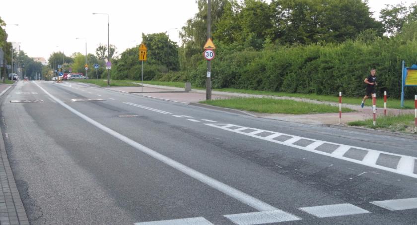 Wymiana nawierzchni na Elekcyjnej