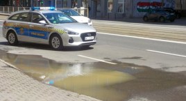 Awaria wodociągowa na ul. Wolskiej [ZDJĘCIA]