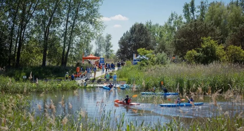 Rodzinny Piknik Kajakowy i zawody - rekreacja i zabawa