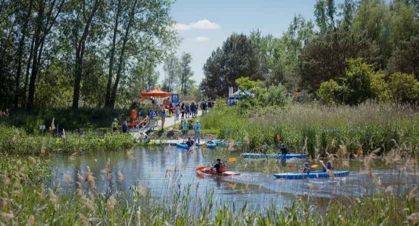 Wójt Damian Jaworski zaprasza 14 maja na Rodzinny Piknik Kajakowy, odbędą się również zawody
