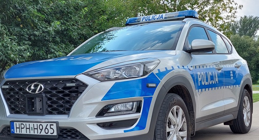 Pirat drogowy z zatrzymanym prawem jazdy - musi też zapłacić 1500 zł mandatu
