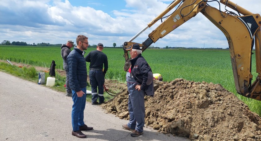 Gmina Rybno: Rozpoczęła się przebudowa drogi gminnej Stary Szwarocin – Wesoła do drogi powiatowej w Złotej, inwestycja za ponad 2,5 mln
