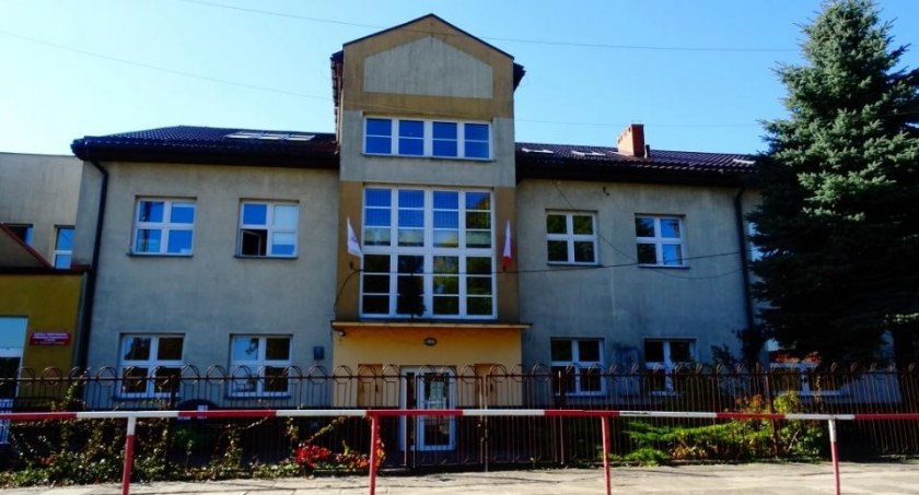 Gmina Rybno: Ogłoszony konkurs na stanowisko dyrektora Szkoły Podstawowej z Oddziałami Przedszkolnymi im. Zygmunta Pruskiego w Rybnie. 