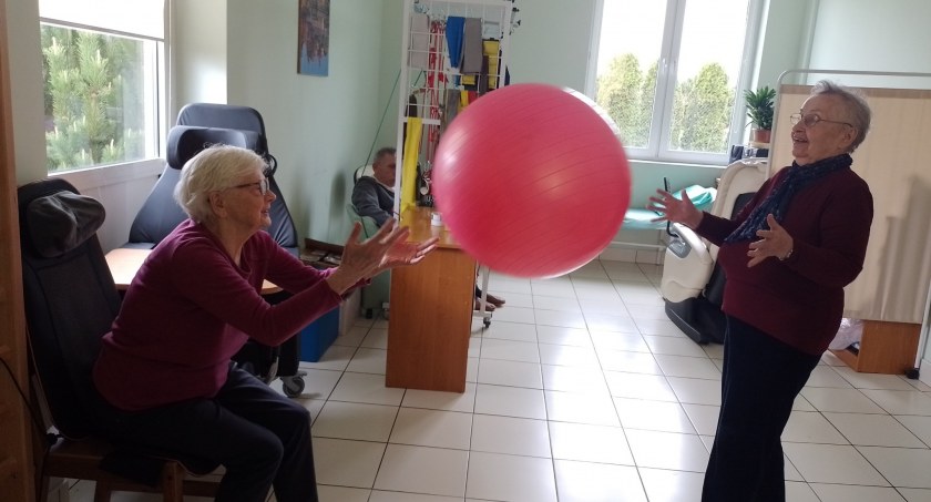 Fundacja Pomocy Osobom z Chorobą Alzheimera zaprasza do Dziennego Domu Pobytu