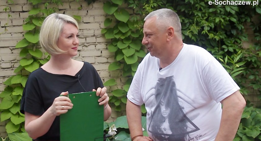 Odpływ młodych ludzi z Sochaczewa, nowe rondo i skutki intymnych igraszek przed kamerą [WIDEO]