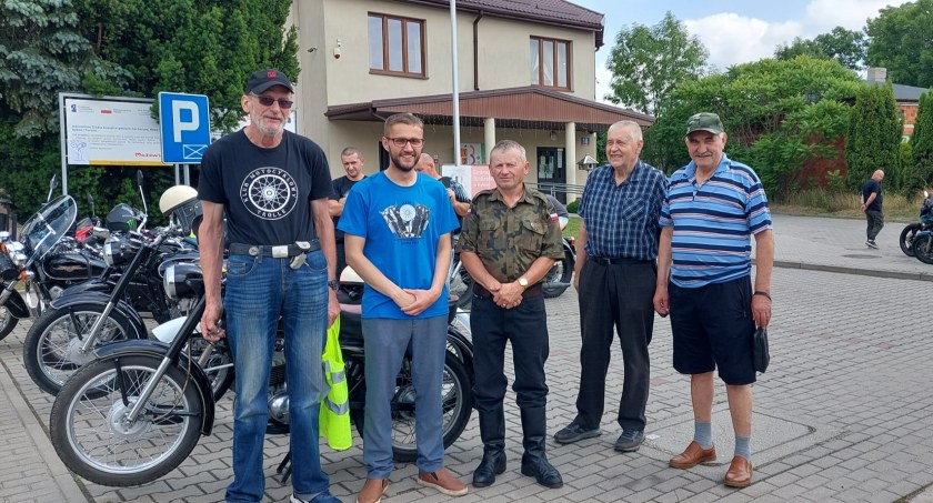 Gmina Rybno: Rajd Miłośników Dawnej Motoryzacji, dopisała pogoda oraz zawodnicy 