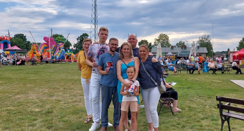 Gmina Rybno: Udany Rodzinny Piknik Muzyczny, czekało wiele atrakcji oraz była prowadzona zbiórka na leczenie Gabrysi