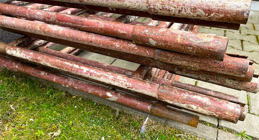 Sochaczewianin z zarzutami kradzieży rusztowania i posiadania amfetaminy 