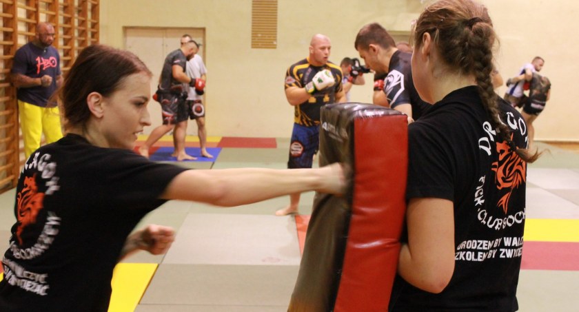 Dragon Fight Club zaprasza na bezpłatny kurs samoobrony dla kobiet 