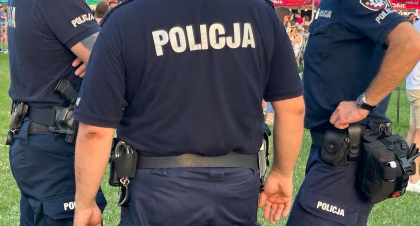 Policja w Sochaczewie zabezpieczyła mefedron i inne narkotyki 