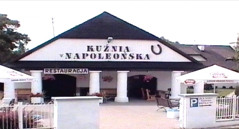 Kupił kamerę z kasetą - poszukiwana para młoda z nagrania ślubu