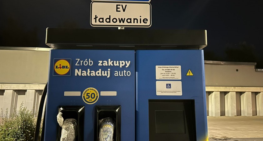 Stacja ładowania pojazdów w Sochaczewie - gdzie się znajduje?