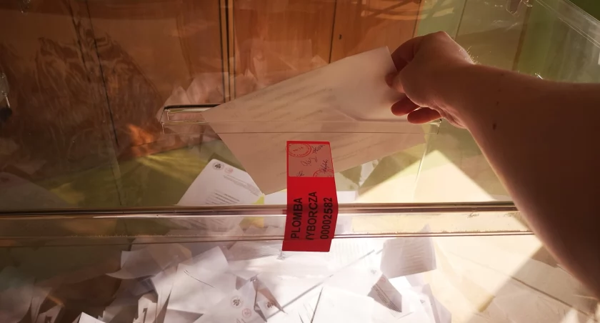 Wybory 2023 - kandydaci do Senatu z okręgu sochaczewskiego 