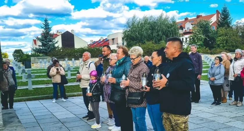 Spotkanie z seniorami na sochaczewskich schronach!