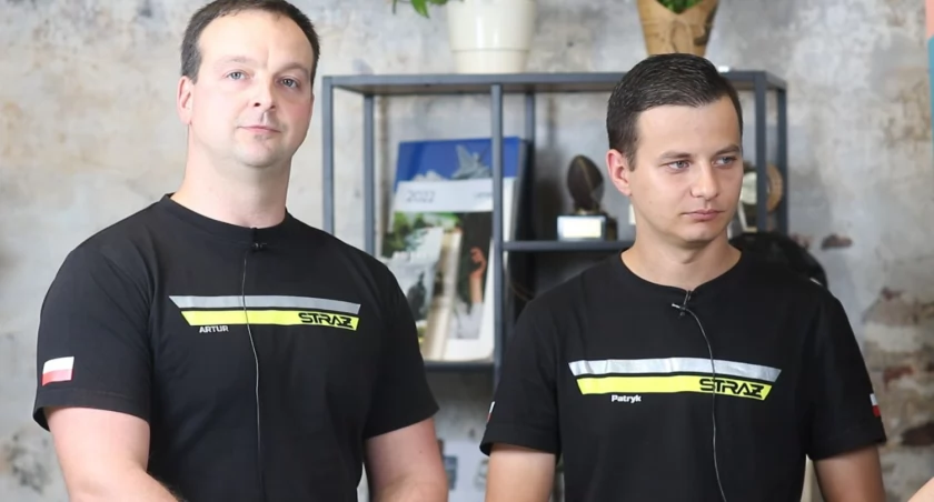 Stulecie OSP Brochów: Ratownicy i Dzieci Uczą Pierwszej Pomocy