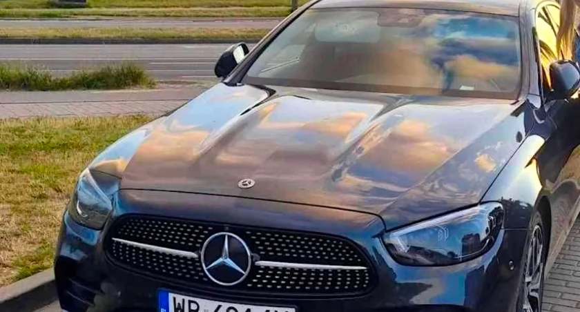 Mercedes skradziony spod domu w Żukowie 