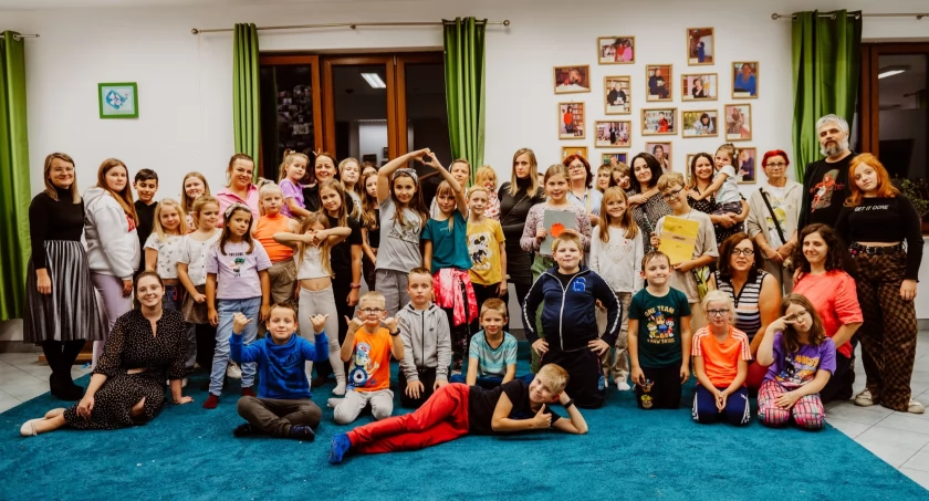 Noc Bibliotek w Gminnej Bibliotece Publicznej w Rybnie, czekało wiele atrakcji