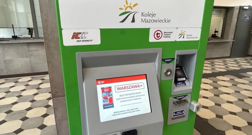 Zmiany w rozkładzie jazdy - pasażerowie z Sochaczewa muszą liczyć się z kolejnymi utrudnieniami
