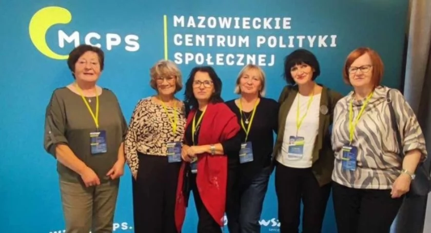Zespół wokalny UTW na przeglądzie artystycznym 