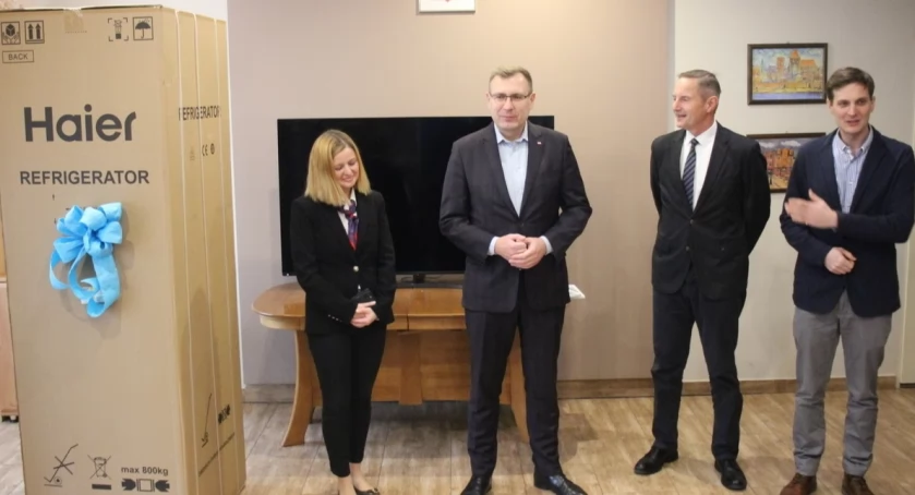 Jubileuszowa lodówka dla naszego domu 