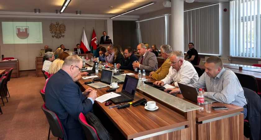 Dwie sesje przed nami - radni miasta i powiatu będą obradować w przyszłym tygodniu 