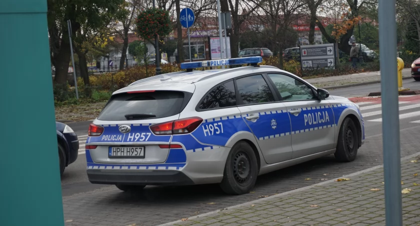 Sochaczewianin okradziony przez dwie kobiety - chciał pomóc, a stracił oszczędności 