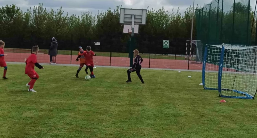 Mecz z Unią Boryszew na kompleksie lekkoatletycznym w Młodzieszynie