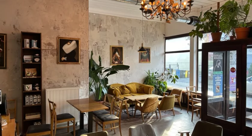 Sąsiedzka Wyprzedaż Garażowa Vintage w Studio Łoskot - zapraszamy 