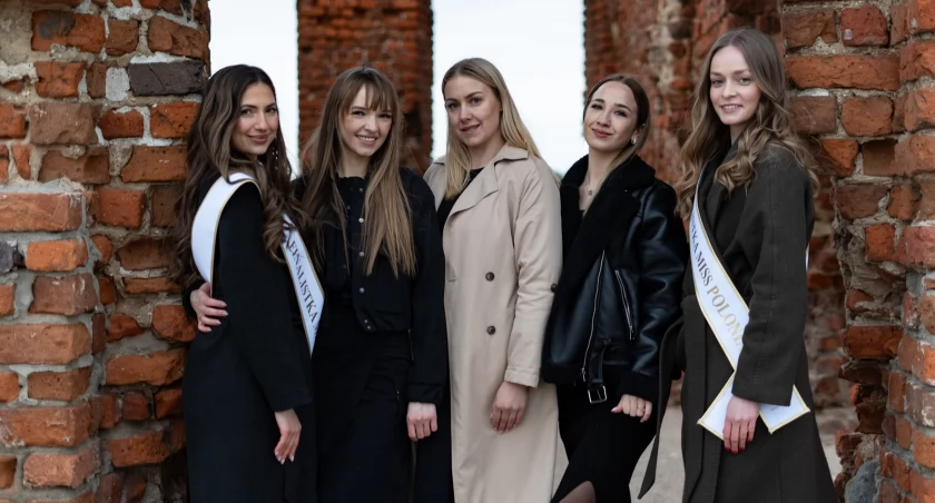 Finalistki Miss Polonia 2024 w Sochaczewie - z wizytą na wzgórzu i nie tylko 