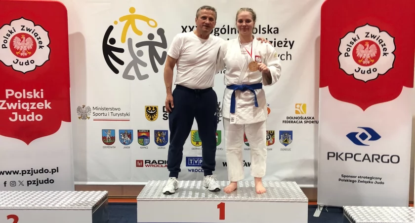 Olga Piechna Brązową medalistką Ogólnopolskiej Olimpiady Młodzieży- Mistrzostwa Polski Juniorek i Juniorów Młodszych .