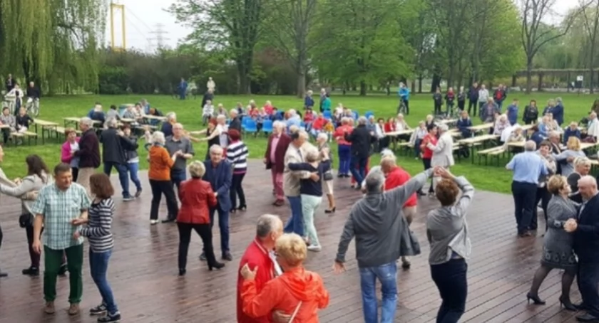 Wójt Damian Jaworski wraz z Radą Gminy Rybno oraz OSP Matyldów zapraszają  na Powitanie Lata - Wielką Wakacyjną Potańcówkę