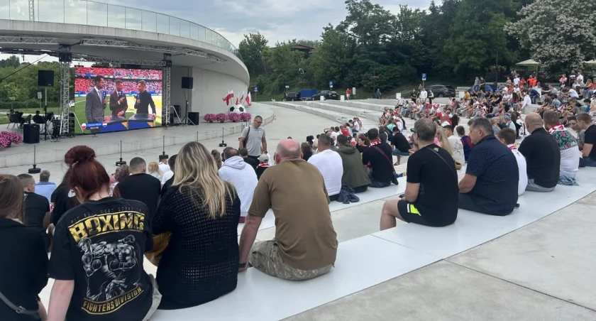Sochaczewska Strefa Kibica: już dziś mecz o wszystko! [Sonda]