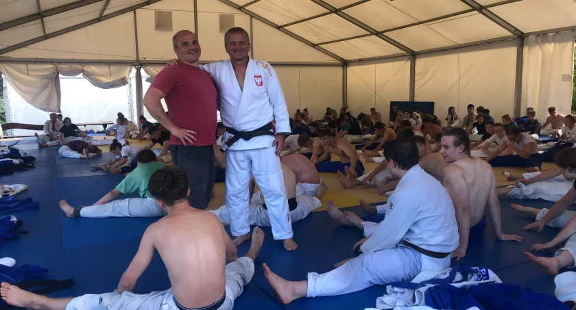Judocy Sochaczewskiej Siódemki od początku wakacji  trenowali na zgrupowaniach sportowych : COS Giżycko, Chłapowo, Suchedniów.