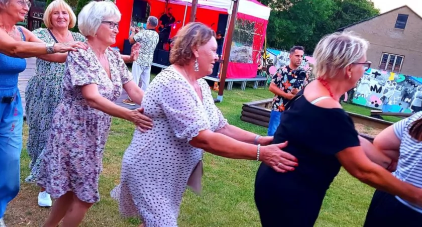 Młodzieszyńskie fajfy, czyli potańcówki na dechach z zespołem Beautiful