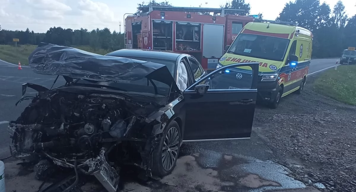 Śladów: groźnie wyglądające zderzenie dwóch pojazdów