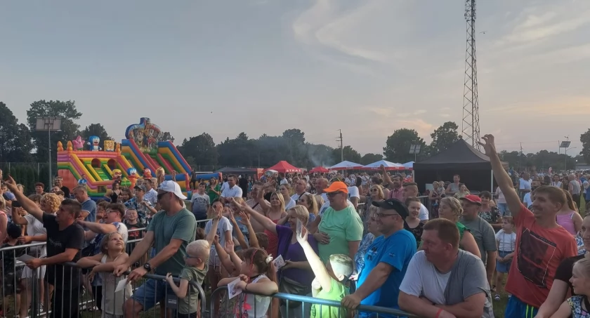 Gmina Rybno: Zapraszamy 25 sierpnia  na V Festiwal Debiutów Disco Polo podczas Festynu Odpustowego Św. Bartłomieja Apostoła - Wielkiego Wydarzenia Muzycznego   