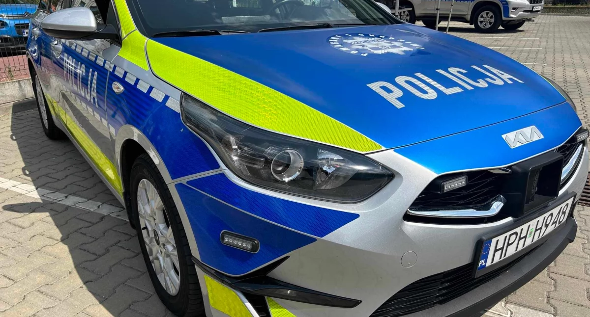 Sochaczewska policja w akcji: pędzący 60-latek i zatrzymanie poszukiwanego listem gończym