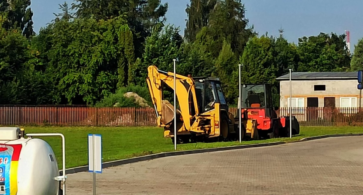 Nowy supermarket koło Sonaty
