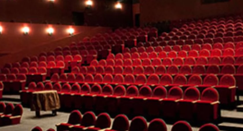 Gmina Rybno: Zapraszamy 27 października do wzięcia udziału w wyjeździe do teatru, trwają zapisy 