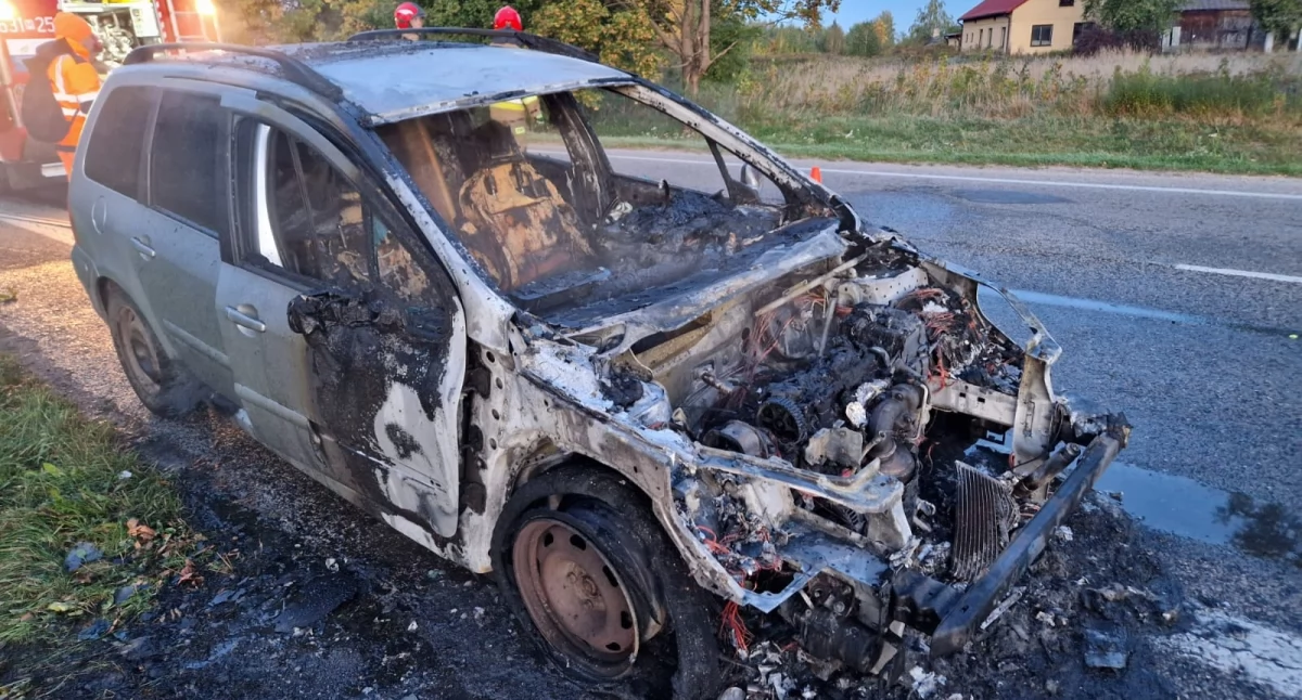 Pożar samochodu osobowego na ul. Łowickiej w Sochaczewie