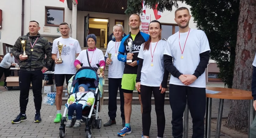 Wójt Damian Jaworski zaprasza 11 listopada do wzięcia udziału w V Gminnym Niepodległościowym Biegu i Marszu Nordic Walking 