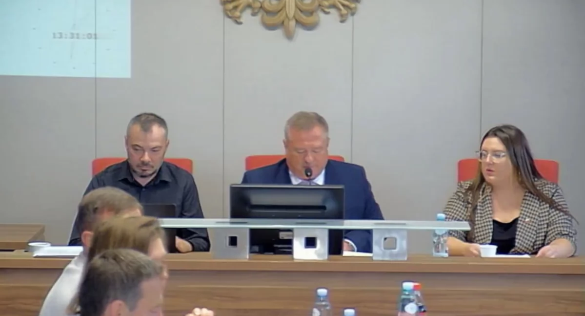 Trzech radnych wybranych do Sochaczewskiej Rady Działalności Pożytku Publicznego