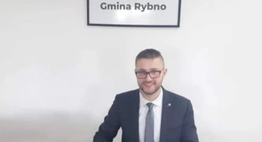 Gmina Rybno: Umowa na zakup kruszywa drogowego podpisana, kolejne drogi gminne zostaną wyremontowane 