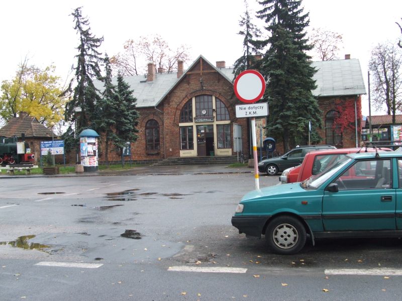 Niedostępne PKP, dostępne rondo