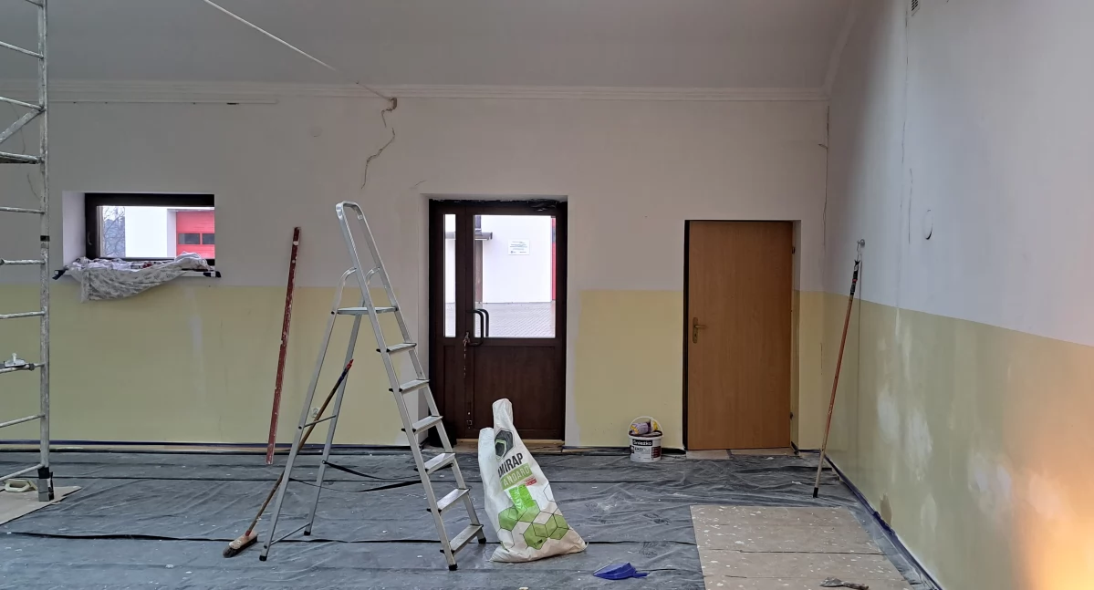 Młodzieszyn: Trwa modernizacja świetlicy wiejskiej w Witkowicach