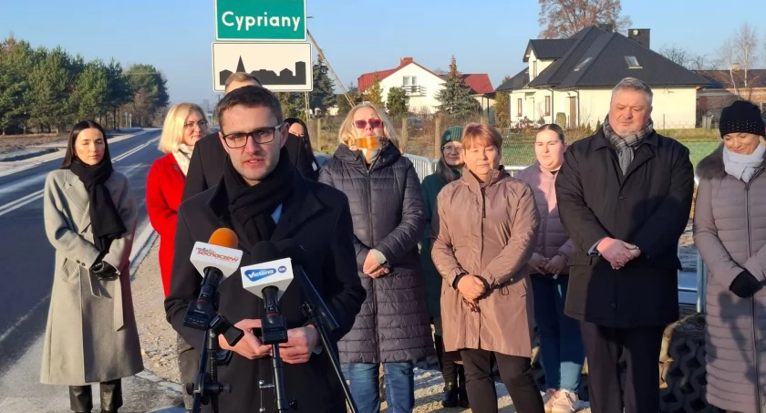 Gmina Rybno: Uroczyste oddanie do użytku rozbudowanej drogi powiatowej Rybno-Żdżarów, wartość inwestycji to 8 100 000,00 zł 