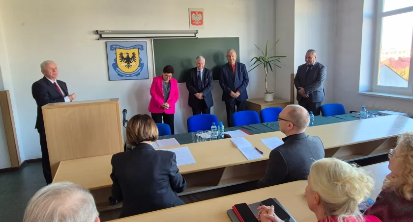 Dzieje parafii w Iłowie XVIII - XX w. - doktorat Sławomira Ambroziaka