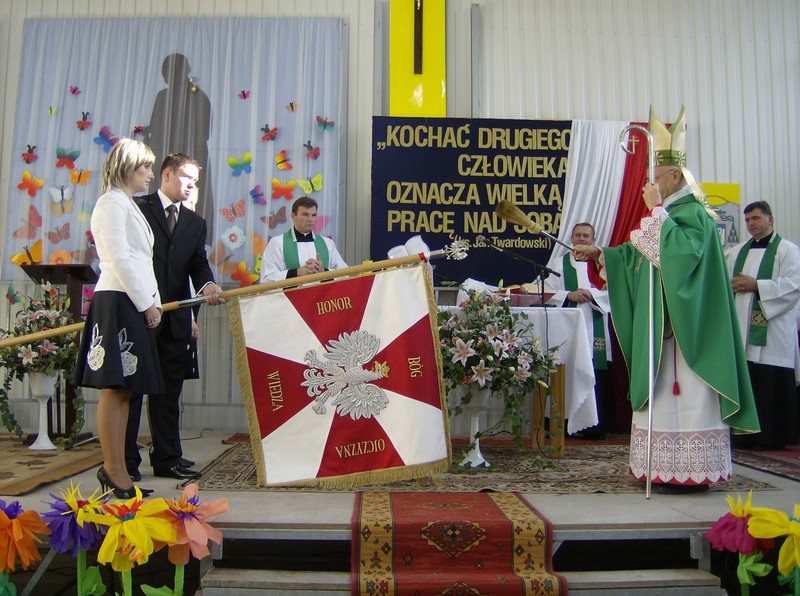 Sztandar – rzecz święta