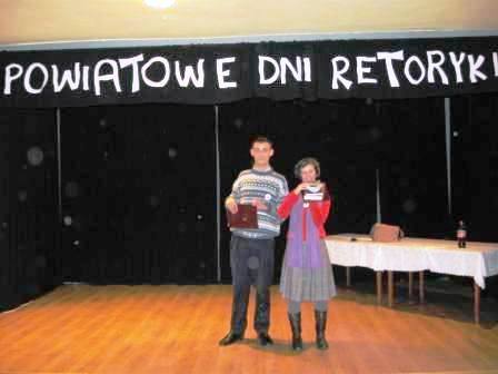 NASZ SUKCES NA POWIATOWYCH DNIACH RETORYKI